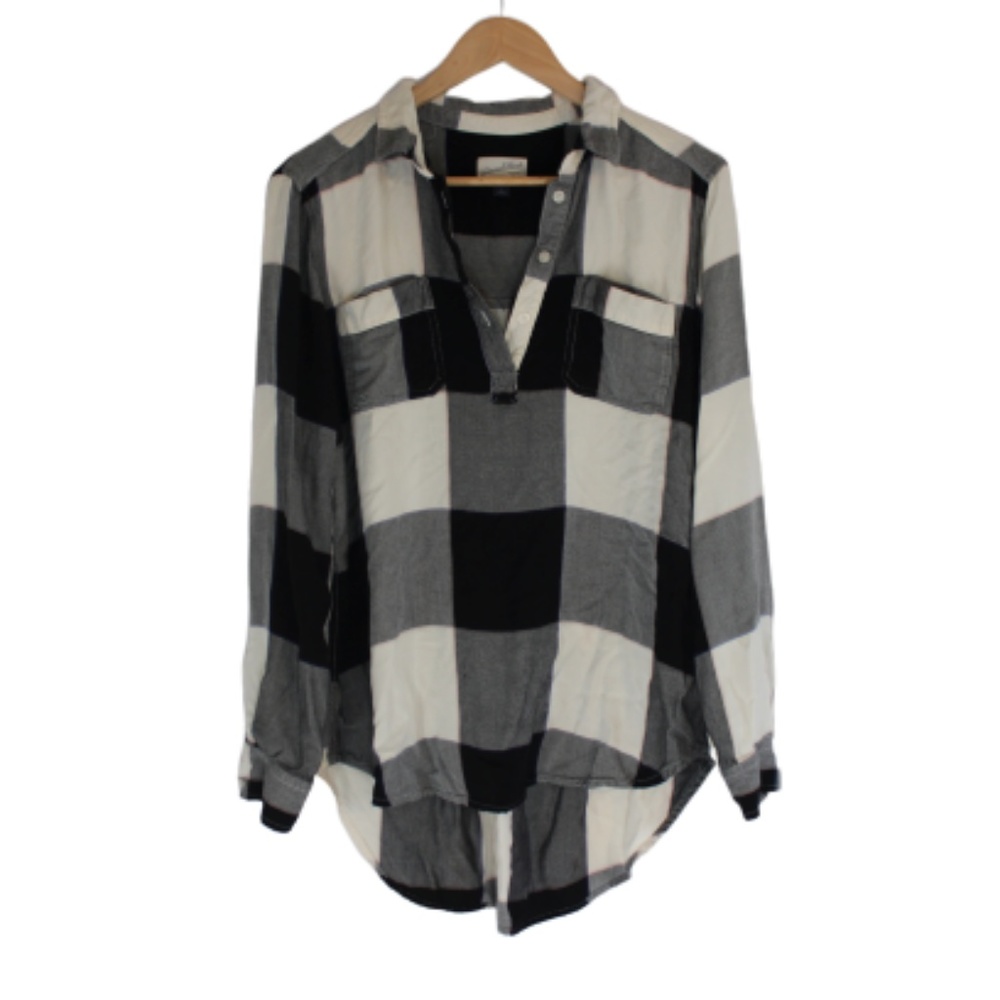 Universal Thread | Long Sleeve Plaid Top (L)